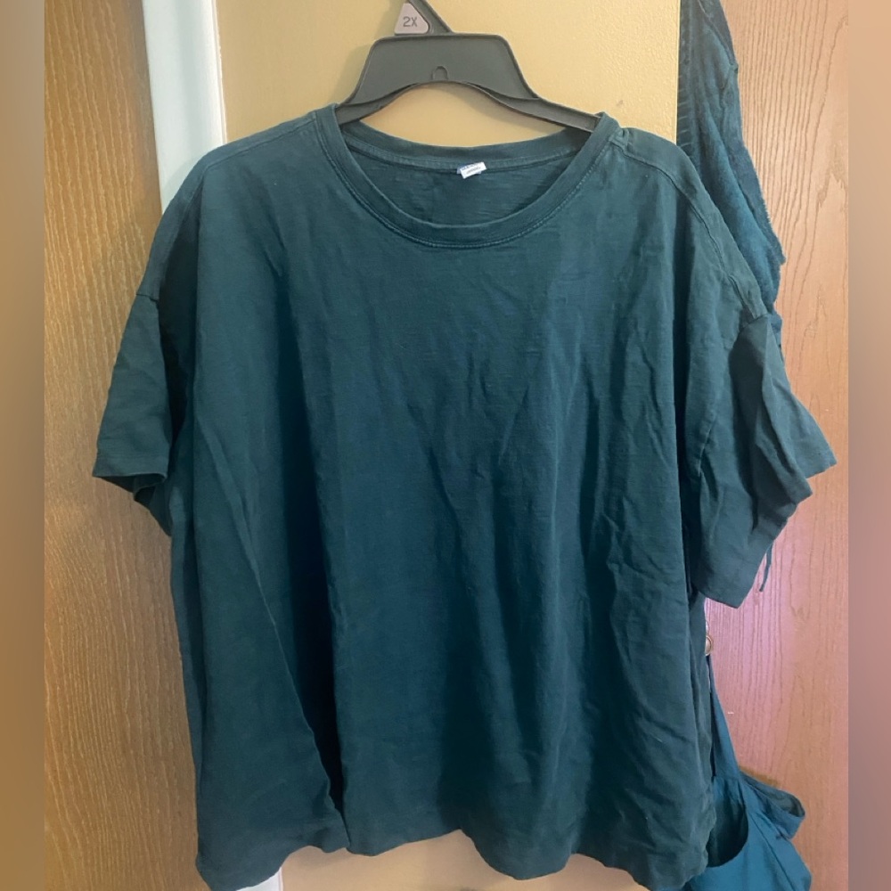 Old Navy Tee